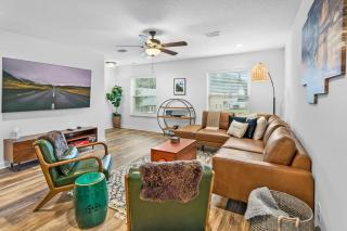 Downtown St Aug Home by Fountain of Youth Pool Spa by Beach Add Golf Cart - St. Augustine - 7