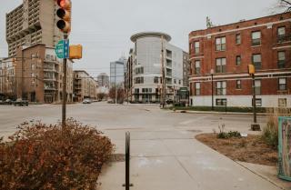 Spacious 2BR Apt on Mass Ave w Kitchen - Indianápolis - 5