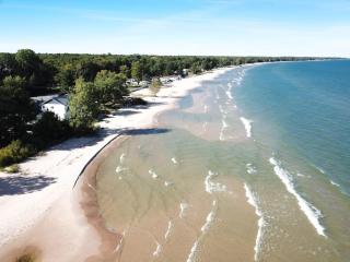 Beach Club of Oscoda - The Lakeshore Cottage - Oscoda - 4