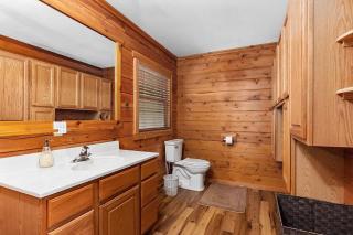 Lakefront 5BR Cabin on Big Crooked Lake w Pontoon - 1