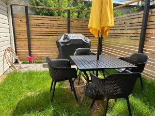 Birch & Ivy Suites at Portage House in Picton - Picton - 6