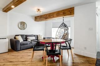 Birch & Ivy Suites at Portage House in Picton - Picton - 2
