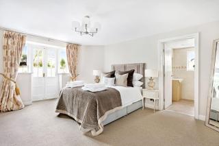Entire spacious apartment - central Harrogate - 0
