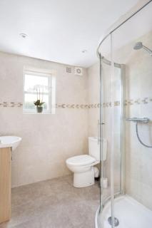 Entire spacious apartment - central Harrogate - 1
