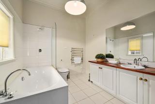 Blackwood Tree Cottage Heritage Listed Evandale - Evandale - 2