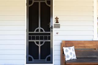 Cute as A Button Cottage in Charming Evandale - 9