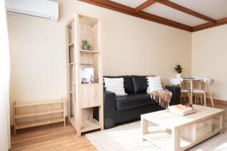 Cosy & Convenient: WiFi =& Parking - 5