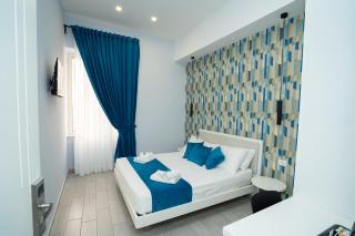 Mida's Boutique Rooms - Napels - 9