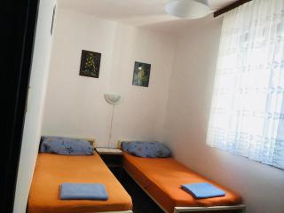35 meters from sea Apartment Keser and House - Karlobag - 4