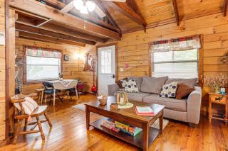 Cozy Pelsor Cabin with Mountain and Valley Views! - - 6
