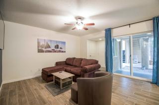 34A Casa Grande Modern 1bd condo w HEATED POOL - 3