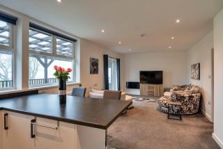 Finest Retreats - Classroom Lodge - Two - Lifton - 3