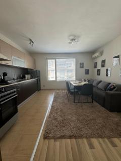 Paradise Complex - 0