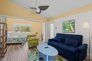 Renovated Cottage at the Historic Palms Inn of Sanibel- Includes Pool and Bikes - Sanibel - 8