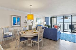 Gorgeous Renovated Residence in Upscale Sanibel Harbour Tower - Fort Myers - 8
