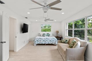 Sanibel Serenity- NEW Gorgeous Near Beach Villa with Pool - Sanibel - 3