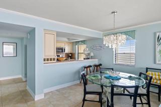 Stunning Waterfront Residence with Panoramic Water Views - 3