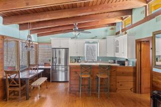 Sanibel Serenity- Gorgeous Near Beach Nature Home - Sanibel - 0