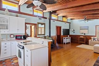 Sanibel Serenity- Gorgeous Near Beach Nature Home - Sanibel - 7