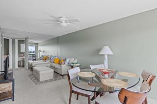 Comfy Waterfront Condo at Tennisplace Sanibel - Sanibel - 9