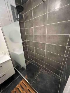 Le city apartment à 2 min du métro Ligne 7. - 3