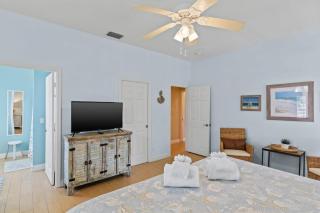 Mango Margarita- Beach Home with Pool Sleeps 12 - 1