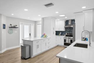Newly Renovated Ground Level Home on Sanibel River - 0