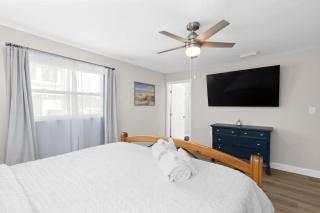 Newly Renovated Ground Level Home on Sanibel River - 4