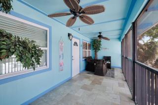 Gorgeous Beach Residence with Pool and Spa - Fort Myers Beach - 7