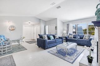 Gorgeous Pool Home in Lake Murex Sanibel - 0