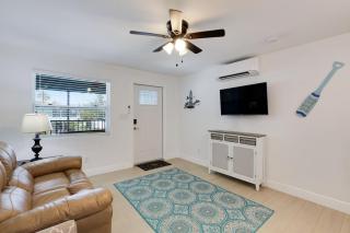 Gorgeous Beach Condo with Pool Spa and Bikes - Fort Myers Beach - 6