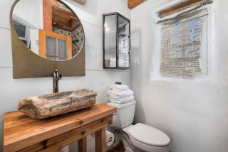 Falling Star, Hot tub and Pet Friendly! - Fredericksburg - 1