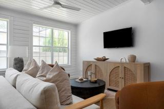 The Ressman Compound for Big Groups plus Hot tub - Fredericksburg - 6
