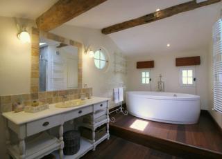 Chambre d'hôtes spacieuse, salle de bain privative - Saint-Michel-de-Fronsac - 8