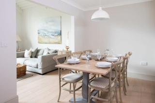 Superior house for 6 near beach w parking garden - 1