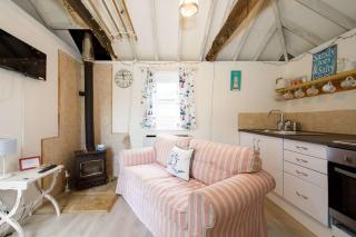 Cosy self-contained annexe in Selsey - 5