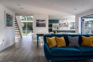 The Salt House - Luxury Home with Pool & Hot Tub - Chichester - 7