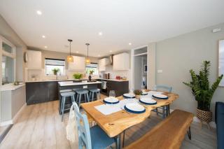 Bosham 3 BR Beach House with Garden & Playhouse - 5