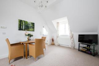 Lovely Selsey apartment with sea views sleeps 4 - 3