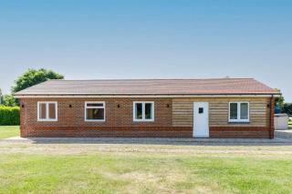 Countryside Bungalow for 4 Close to Beaches - Birdham - 5