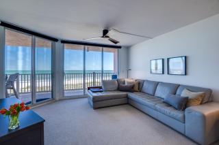 Bella Luna, 2 bed and 2 bath beachfront condo - 6
