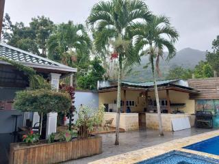 Villa con Hermosa Vista a las Montañas a Pasos del Río @drvacationsrental - Bonao - 3