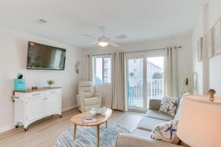 Family-Friendly Gulf Shores Condo on the Beach! - Gulf Highlands - 2