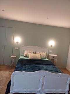 un petit studio moderne et conviviale - 8