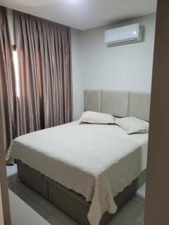 Apto novo 2 suítes, alto padrão, familiar, piscina aquecida no condomínio, 1 quadra mar - Bombinhas - 6