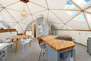 The Dome Home -1 2 mi to Beaver Lake - Geodesic - Lowell - 6