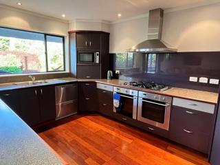 Holiday on Park Avenue - Takaka - 0