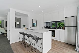 Central Queenstown Luxury - 6