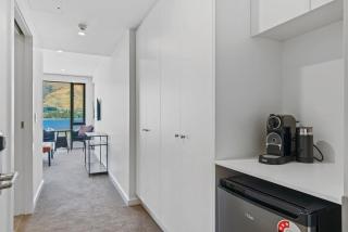 Lake View Studio Apartment - Wanaka - 8