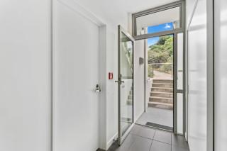 Tranquil Modern Studio - Queenstown - 5